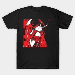 KISSING SCOLOPENDRA T-Shirt